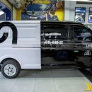 Dán Quảng Cáo Trên Xe Ô Tô - DQC383