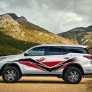 Tem Xe Toyota Fortuner - TFO037