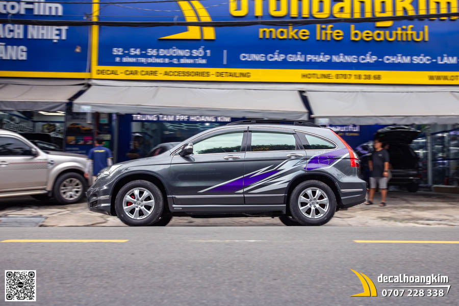 Dán tem UV giúp tăng tính thẩm mỹ và cá nhân hóa theo phong cách riêng