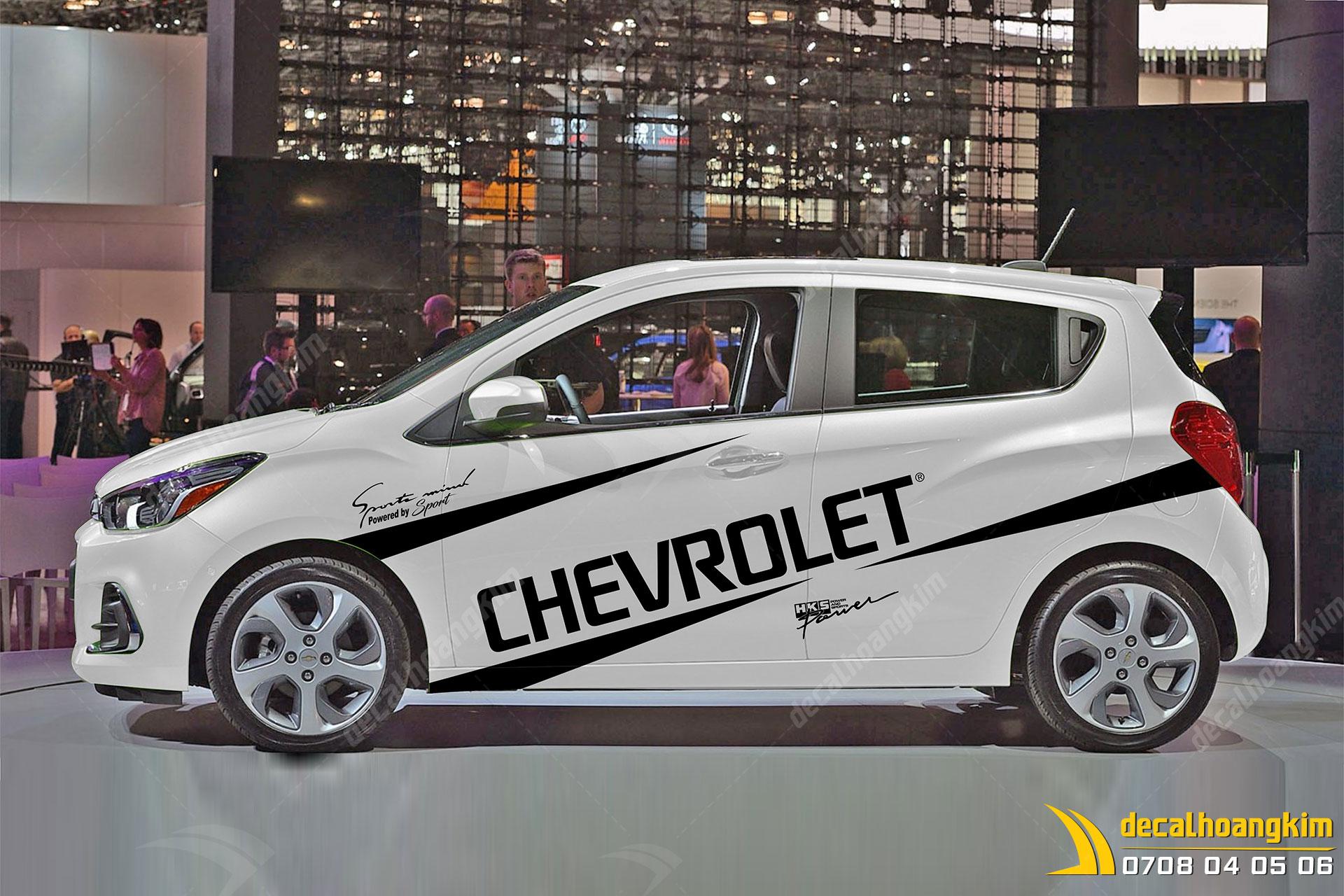 VinFast triệu hồi gần 2900 xe Chevrolet Spark do thảm sàn có chất gây ăn  mòn
