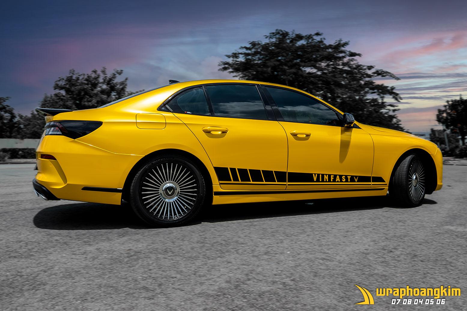 VinFast LUX A2.0 Full Wrap Satin Metallic Yellow