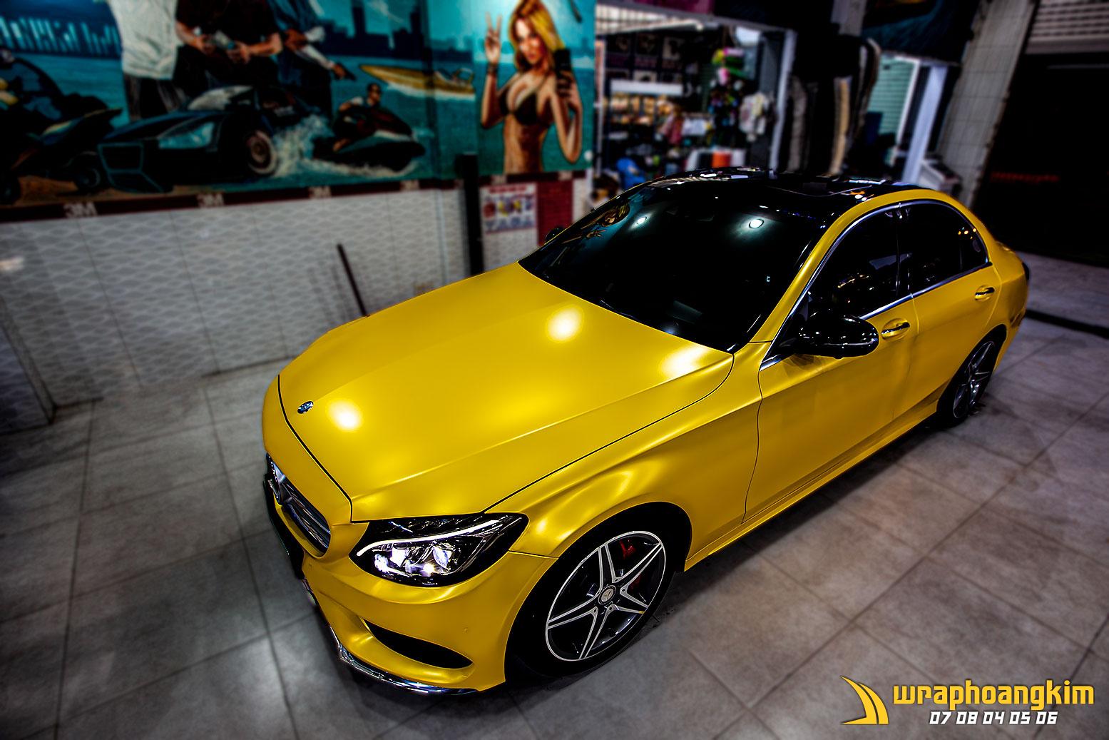 Mercedes C300 AMG Full Wrap Satin Yellow