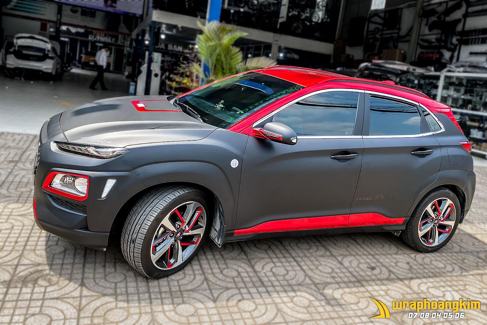 Hyundai Kona Full Wrap Matte Black — góc 5