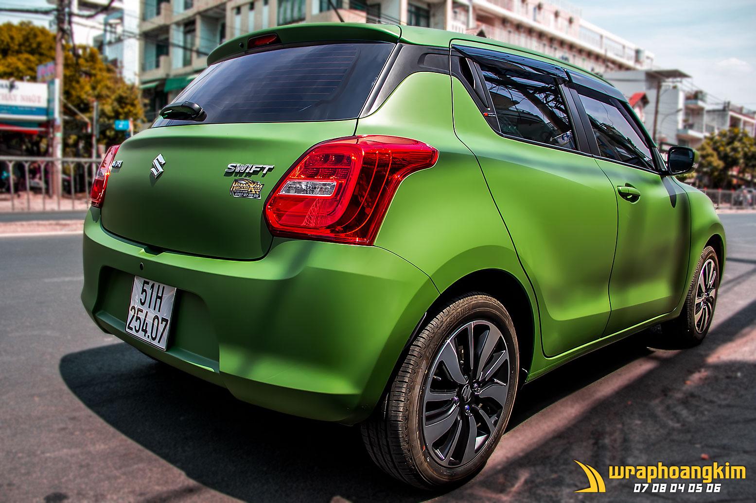 Suzuki Swift Full Wrap Matte Military Green — góc 2