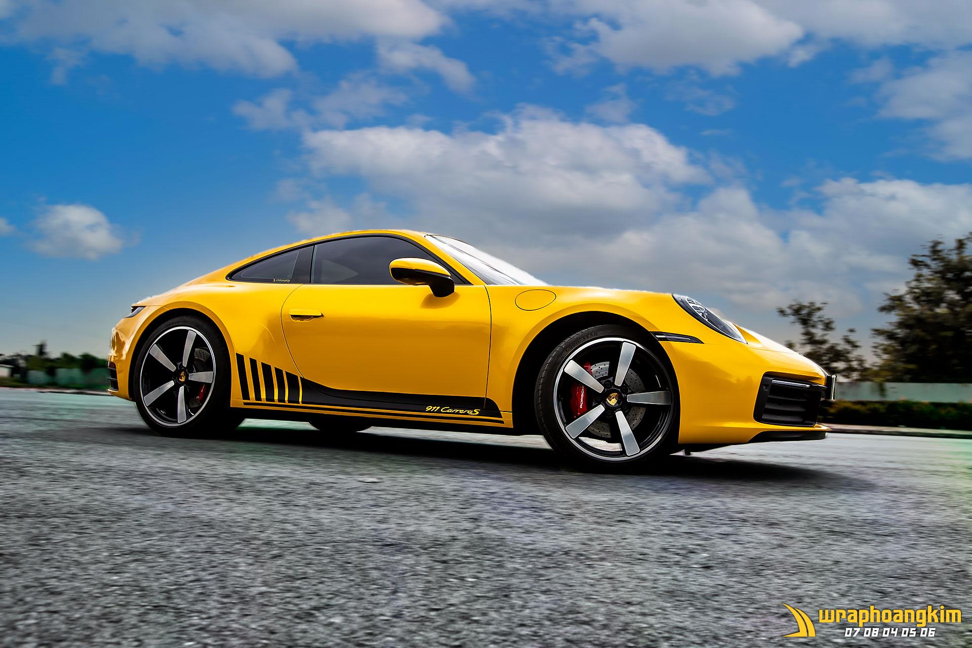 Porsche 911 Carrera S Full Wrap Gloss Yellow