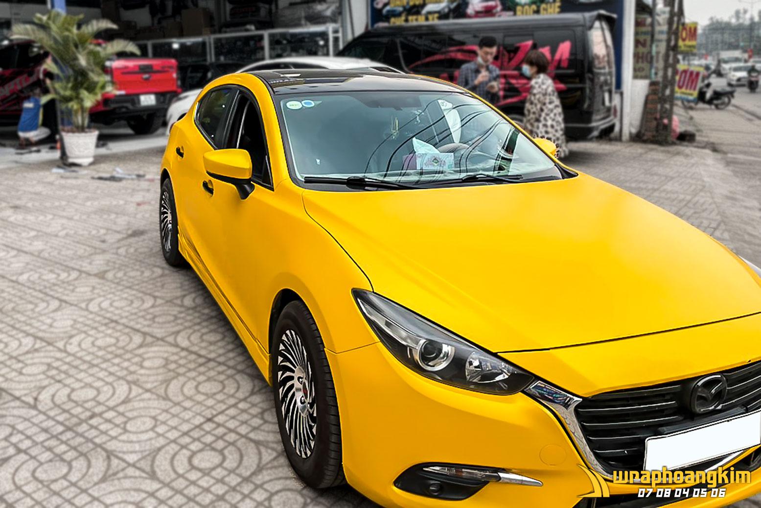 Mazda3 Hatchback Full Wrap Matte Yellow — góc 2