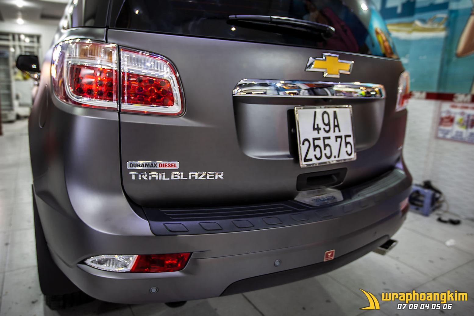 Chevrolet Trailblazer Full Wrap Matte Dark Grey — góc 4