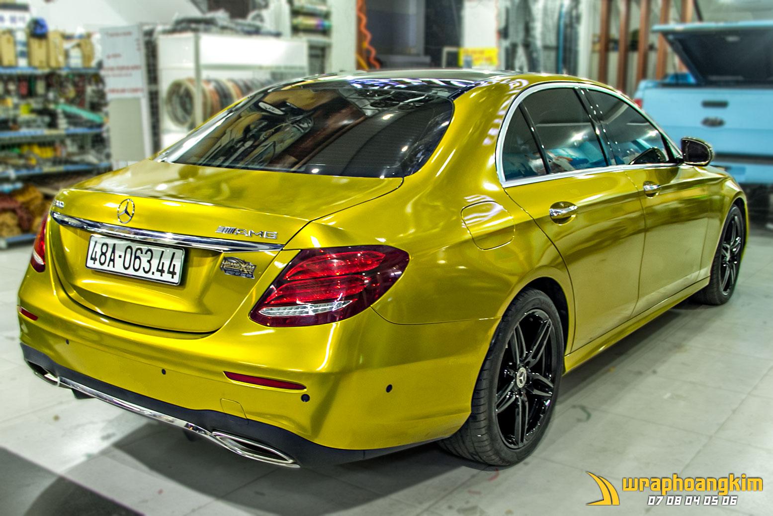 Mercedes E300 Full Wrap Gloss Candy Gold — góc 4