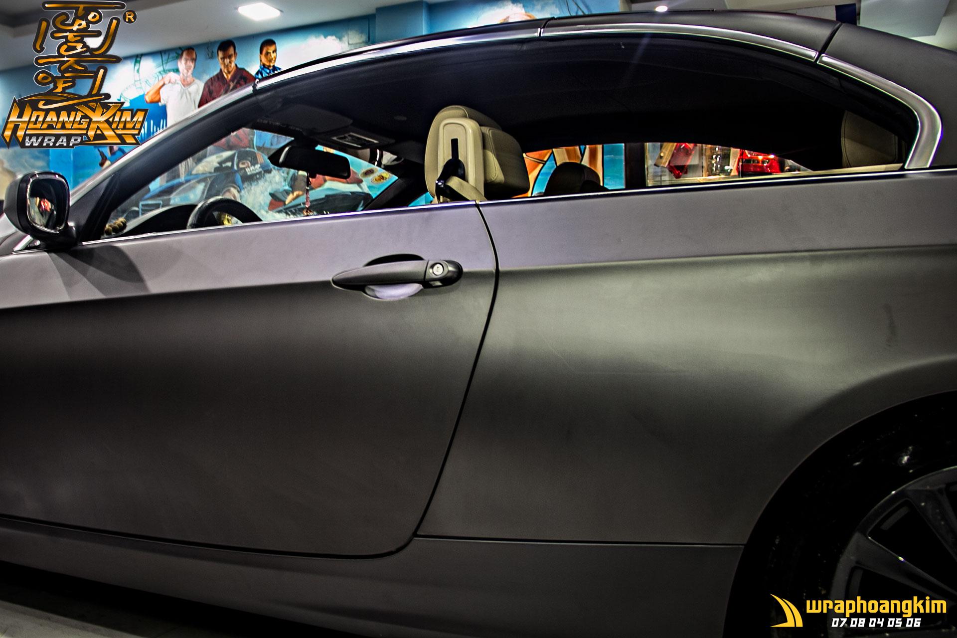 BMW 320i Full Wrap Matte Dark Grey — góc 3